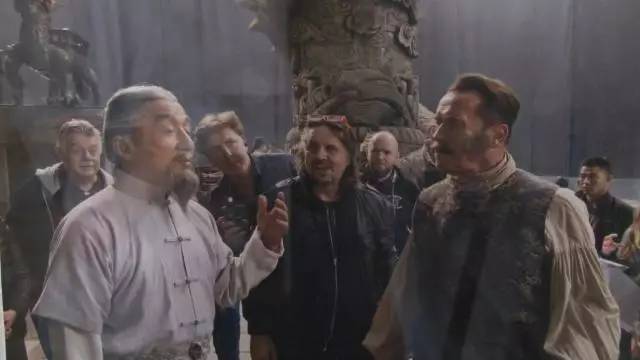 成龙施瓦辛格出演的中俄最大合拍片来了!内含