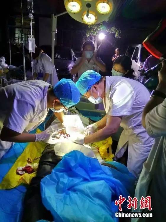 最新!四川九寨沟地震已致9死164伤!习近平作出