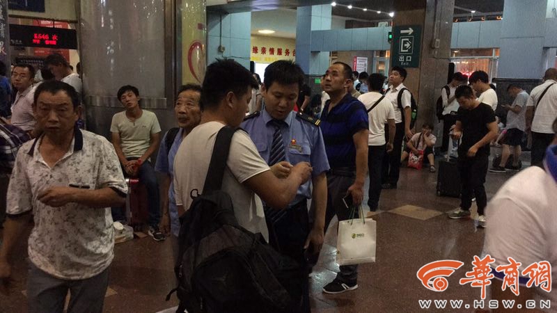 受九寨沟地震影响 西安铁路部对西成高铁进行