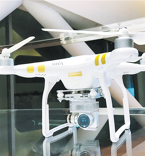 【创业榜】会飞的照相机有多大市场?他们用