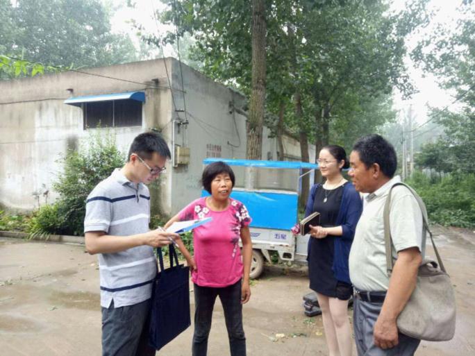 江苏新沂:关注经济薄弱村农户脱贫情况