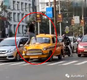 对于违停斑马线的车主的做法…