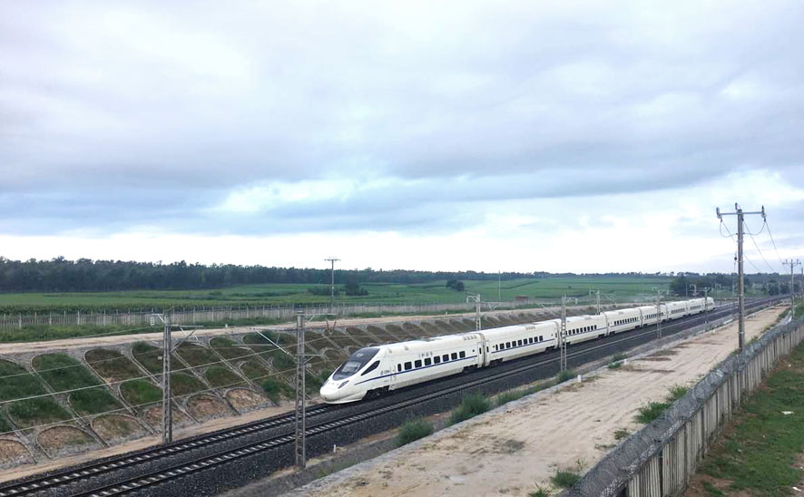 中国铁建参建!内蒙古首条跨区动车通车