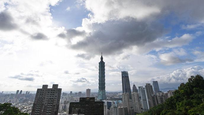 美国记者妄谈大陆2018年武统台湾,该如何看