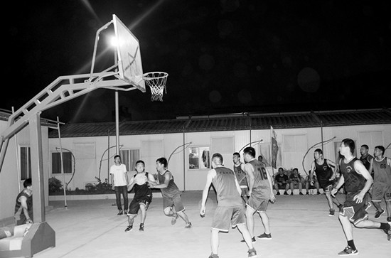 平潭娘宫边防派出所举行军民篮球友谊赛|平潭