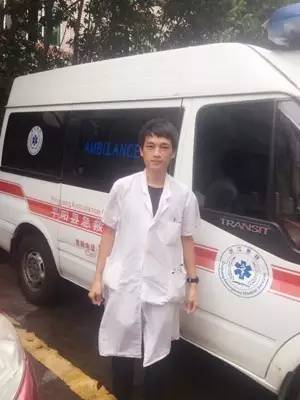 一个女导游地震之夜的自述,看哭网友!关于导游