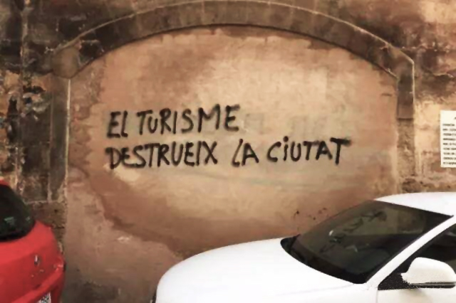 "游客恐惧症"蔓延西班牙各地