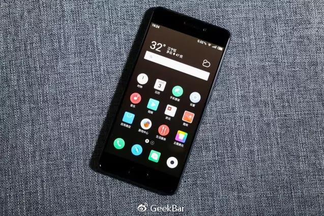 魅族PRO 7 Plus真机拆解:这块儿副屏不简单! linux学习 第1张 魅族PRO 7 Plus真机拆解:这块儿副屏不简单! linux学习 第1张