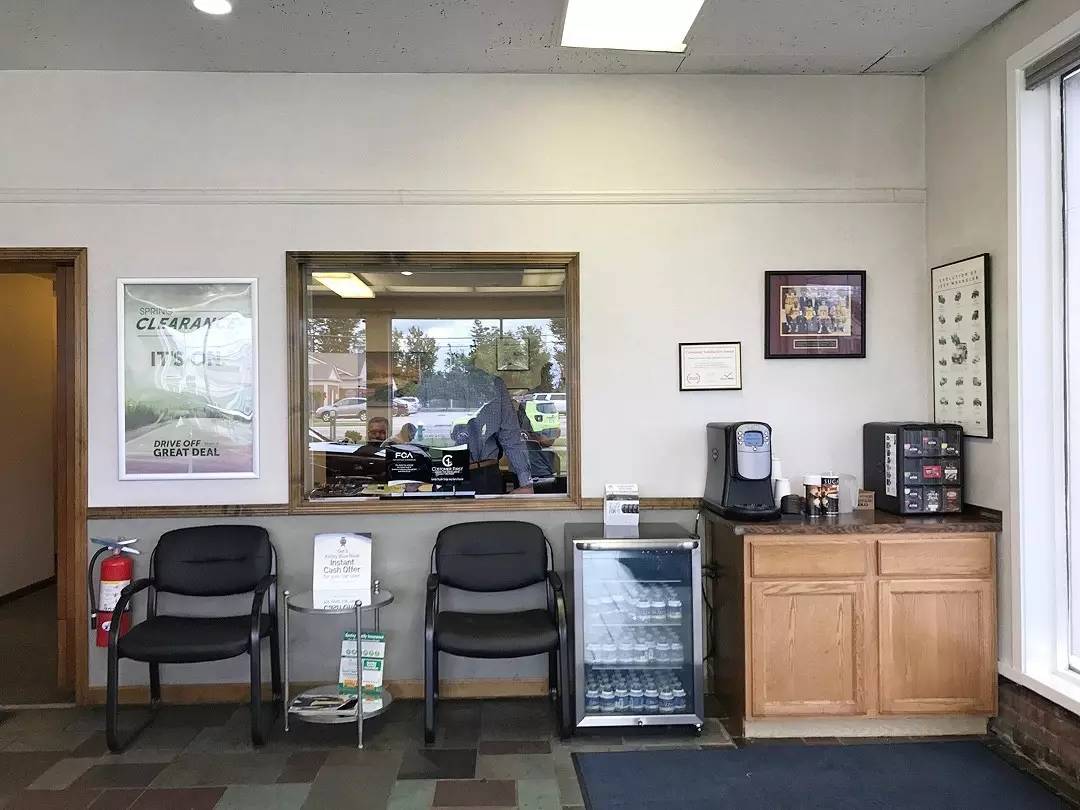 美国汽车大卖场见闻