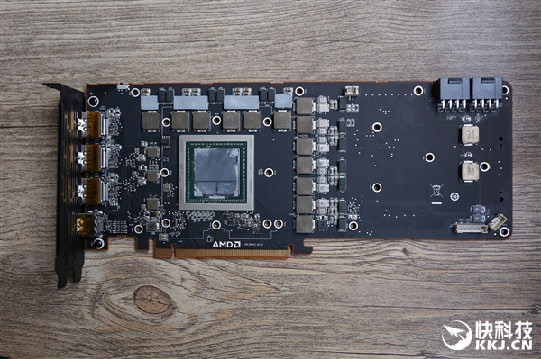 织女星下凡!AMD Radeon RX Vega 64显卡开箱图赏|显卡|AMD|处理器_新浪科技_新浪网