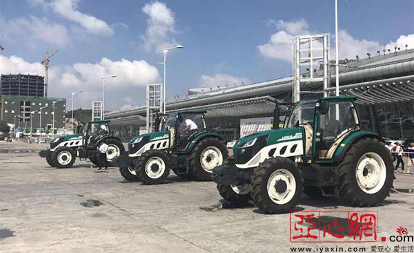 2017新疆农业机械博览会盛大开幕|新疆|农机|农业机械