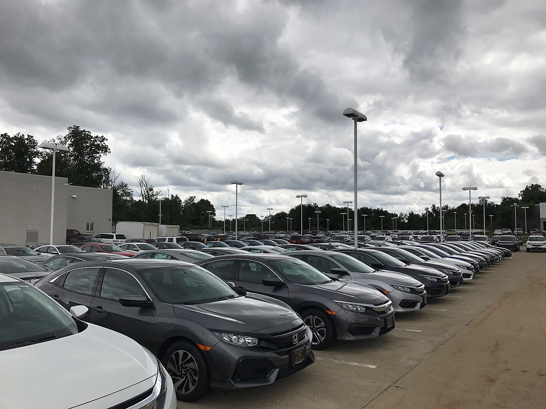 美国汽车大卖场见闻