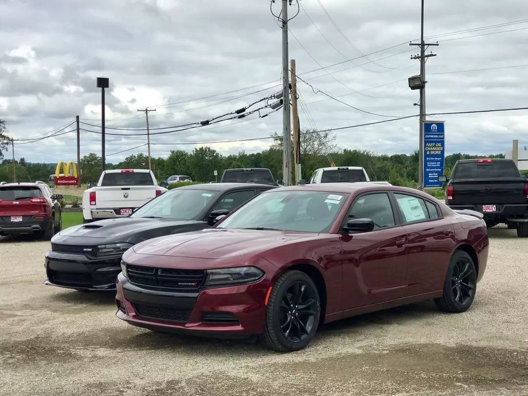 美国汽车大卖场见闻