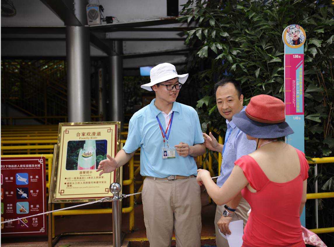 这家三甲医院新入职医生护士的岗前培训竟是去