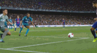 西超杯:c罗破门 染红皇马首回合3-1巴萨!尤文2-3失意超杯