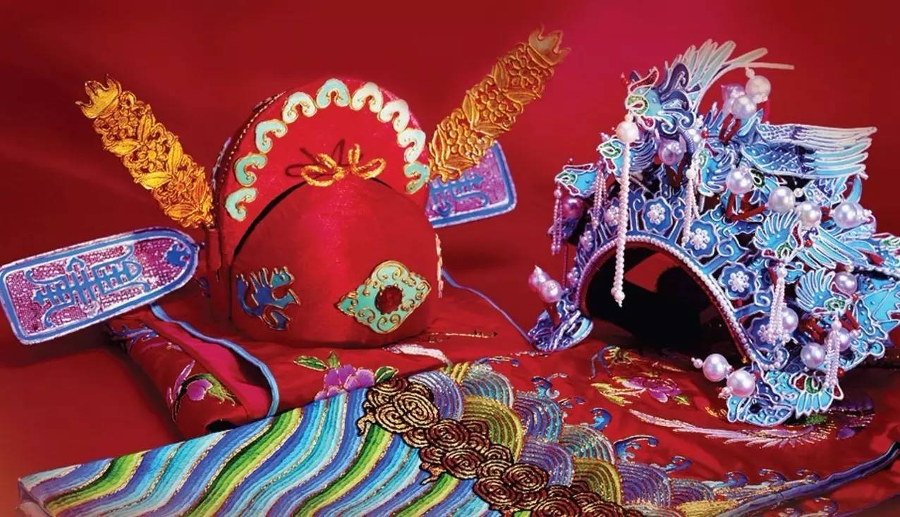 订婚同居又分手,300万彩礼过百万红包能要回