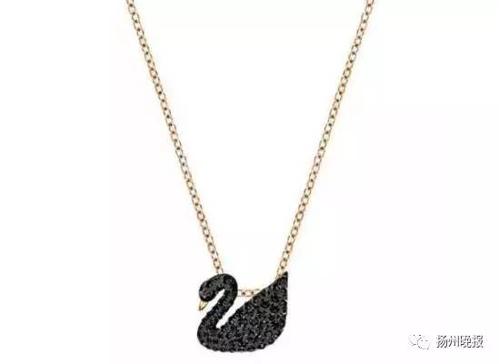 女子淘宝上37元买到大牌项链觉得是假货,一怒