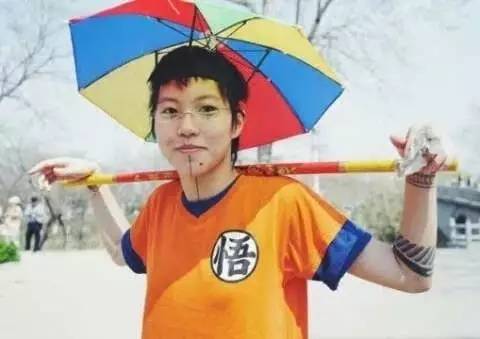 小编搜了下万能的某宝,果然也有!只是价格比西湖边小贩卖得贵一些。
