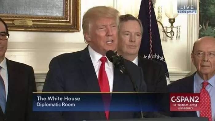 特朗普还是对中国动手了!我外交部、商务部回