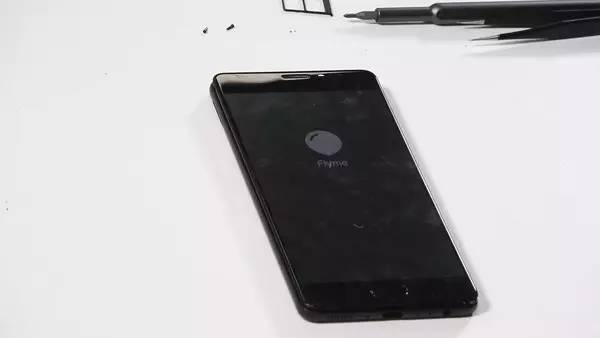 拆了一台魅族PRO 7 Plus 你猜发现了什么|魅族