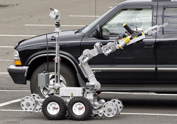 大机器人怎么做手工 KddL-fykcpru7535210.jpg