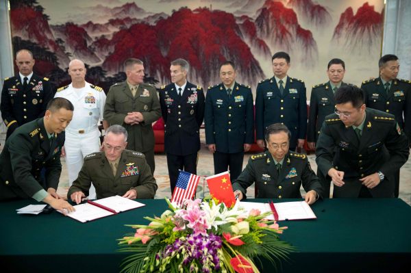境外媒体:中美两军签署协议加强沟通管控风险