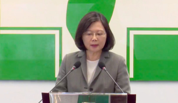 蔡英文向全台道歉 国民党不买账:点不亮台湾都是空谈