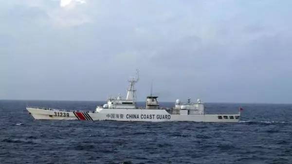  ▲资料图片：2016年8月6日，中国海警船在钓鱼岛附近海域巡航。