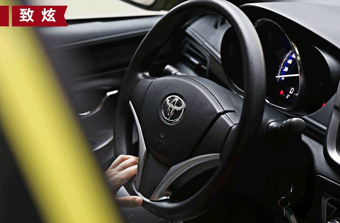 同是6.98万起,号称“开不坏”的2台代步车,买谁更好?