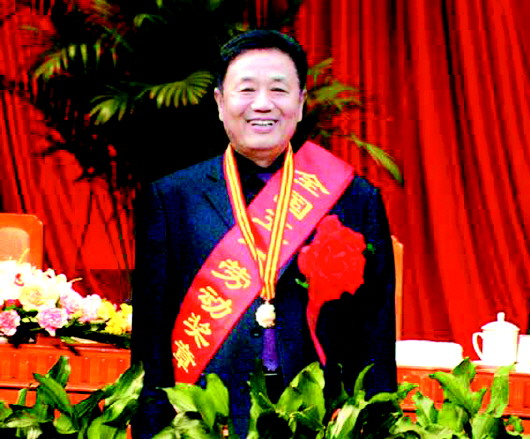 布衣老总_精华布衣图(3)