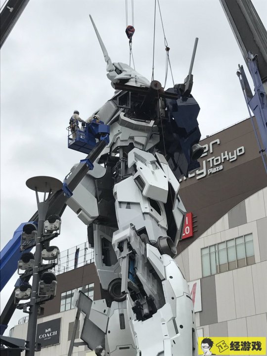 欢迎领导检查工作?日本台场的1:1独角兽高达的"精神骨架"竟是中国造