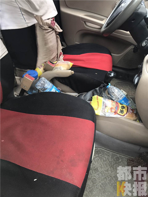 渭南一的姐遭劫持被害，上百的哥自發(fā)為其送行。