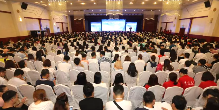 http://n.sinaimg.cn/translate/20170820/WSKK-fykcppx9774522.png