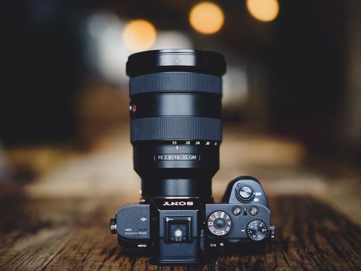 顶级素质超广 索尼G大师镜头FE16-35mm F2.
