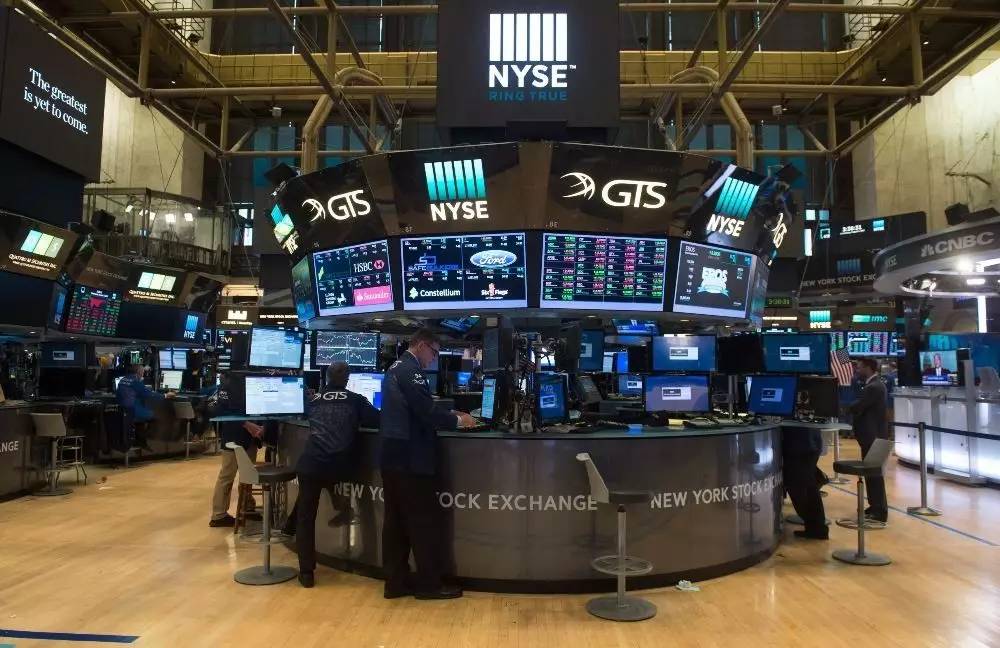 外媒:美成发达国家中病夫 昔日榜样不再被效仿