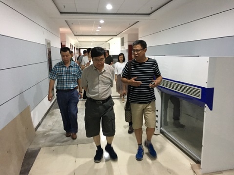 校长许宁生实地察看江湾校区理科楼群搬迁入驻