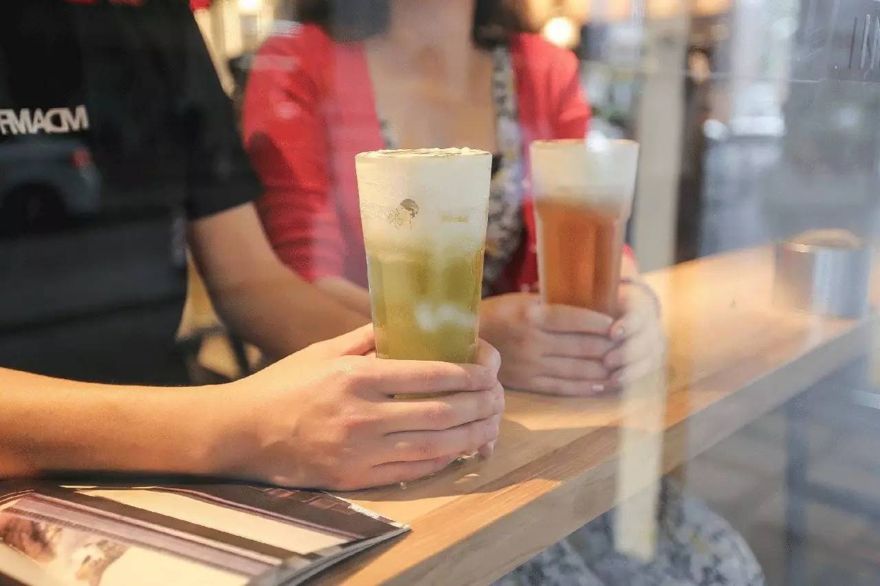 喜茶还能火多久?|网红|星巴克|争议