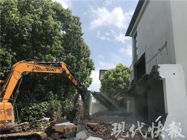 大快人心!盐城这片别墅违建终于开始拆除|花园