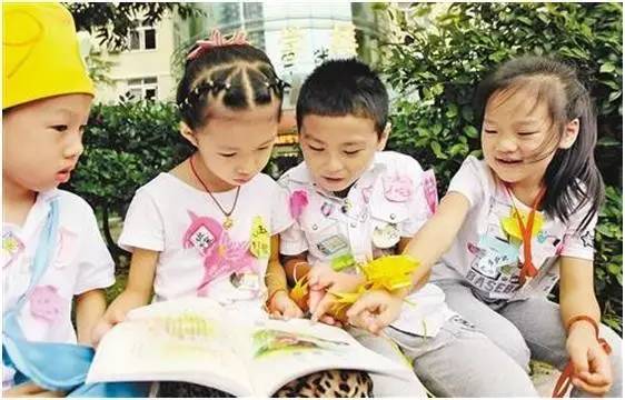 9月中小学统一换教材!一年级先识字再学拼音!