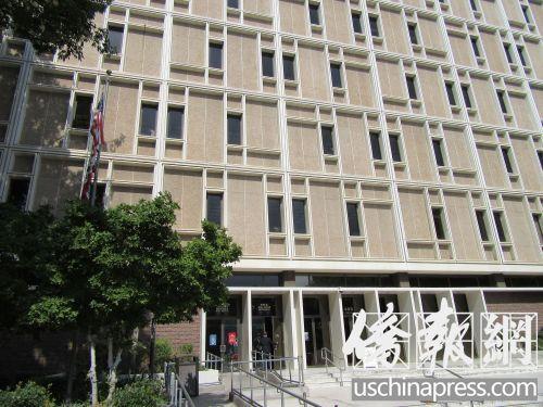 审理华裔男童命案的波莫纳高等法院。(美国《侨报》记者翁羽摄)