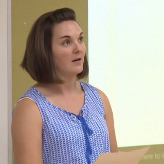 美幼儿园课堂上向学生讲变性 家长强烈质疑|变