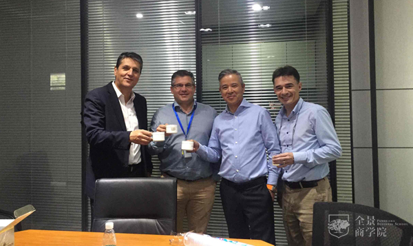 宁波青年扎根深圳创业25年创新中国智能卡制