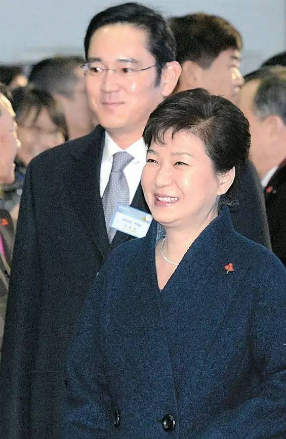 媒体:李在镕获刑5年 朴槿惠案宣判也已不远|李