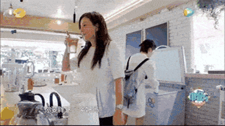 好一出综艺版「老友记」