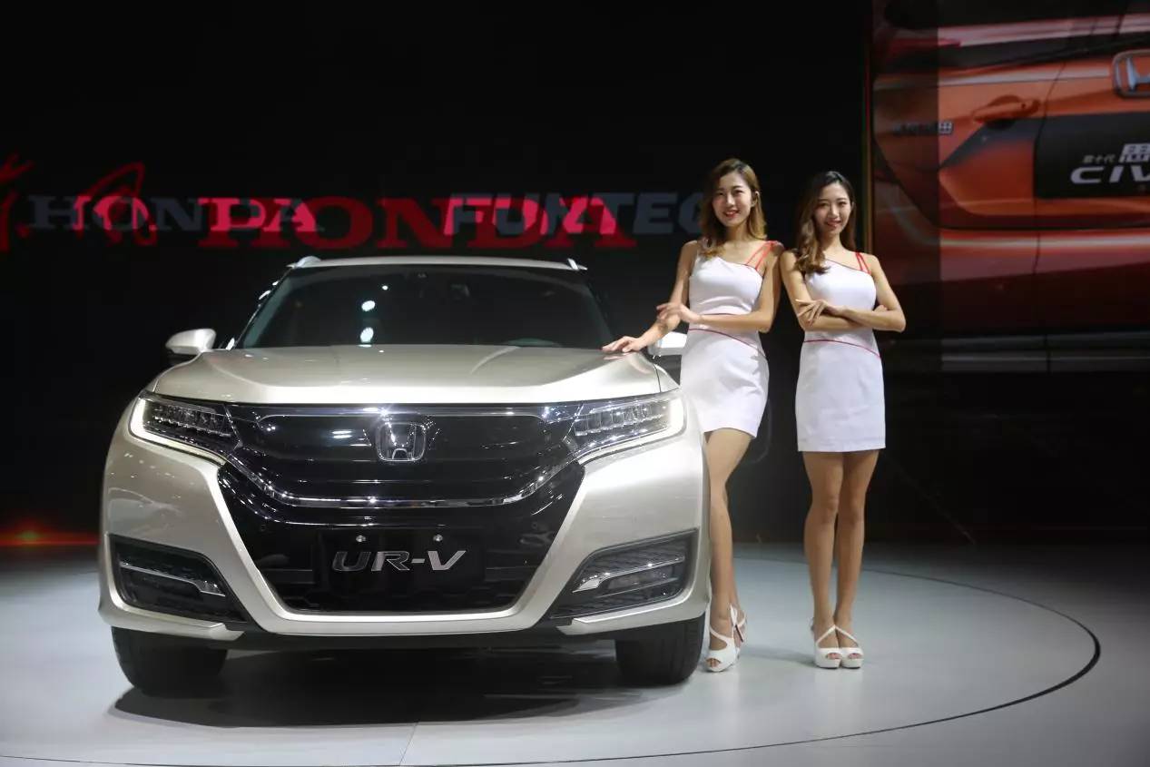 ѾõĳɶչˣŮ¼83ƵȶΪ