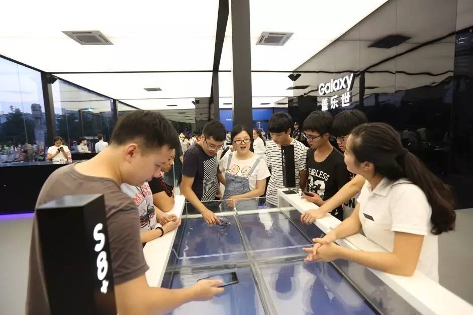 高科技盛宴!Galaxy S8高端体验馆重庆之旅|重庆