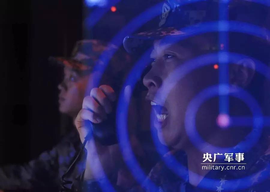  严密指挥。禹威摄
