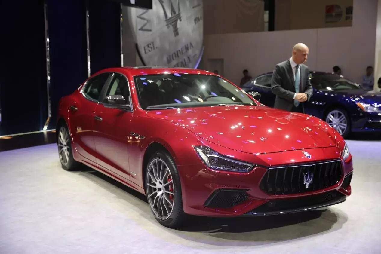 ѾõĳɶչˣŮ¼83ƵȶΪ