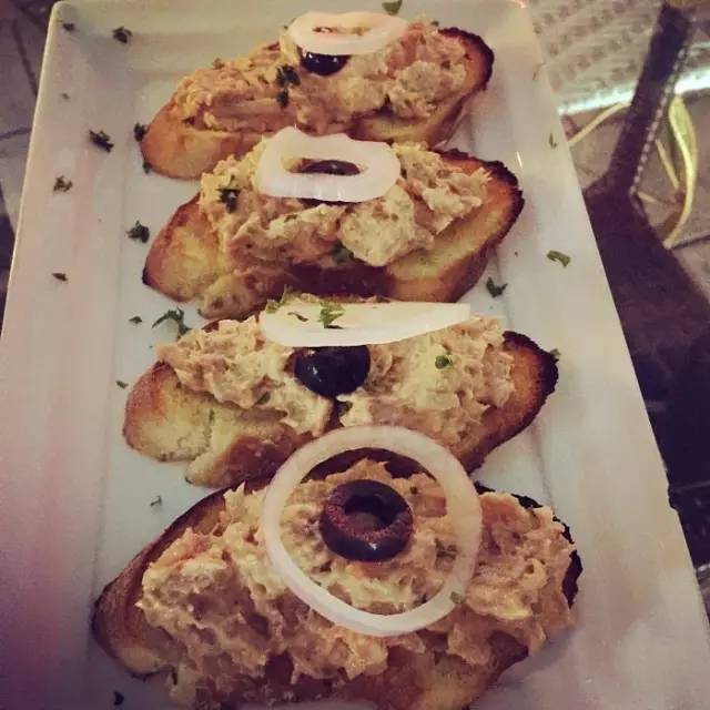 ofo小黄人科技共享单车客服电话