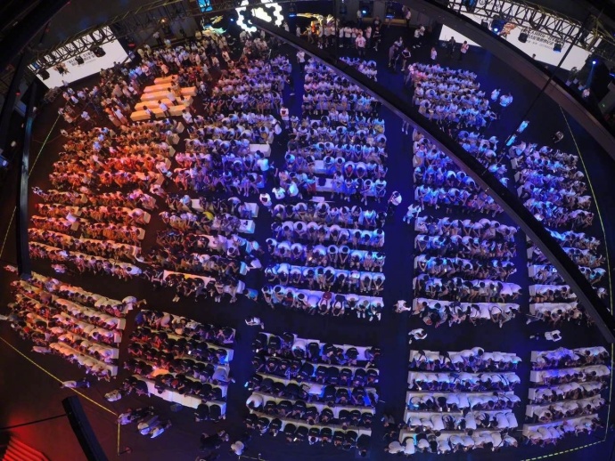 vivo创造最多人同时玩《王者荣耀》吉尼斯世界